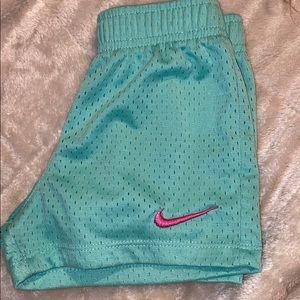 Nike toddler girls shorts